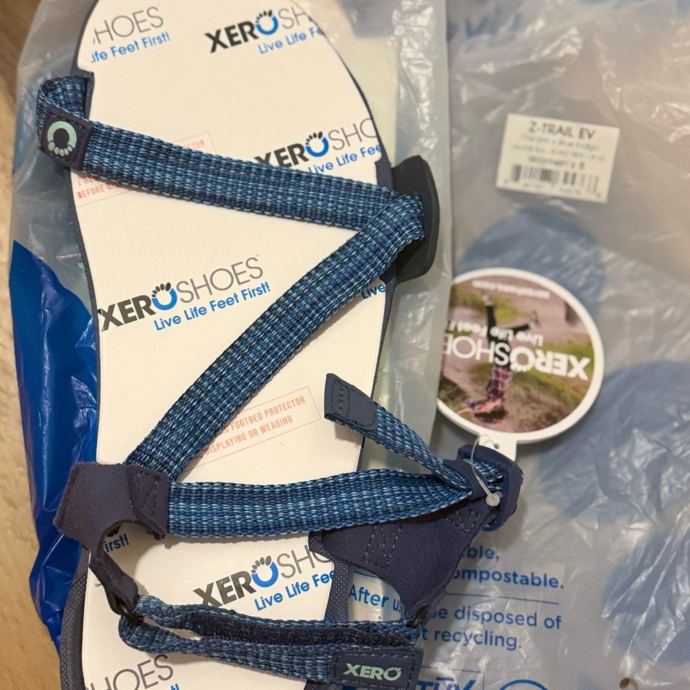 Xero shoes barefoot z trail EV sandals size 8 NWT